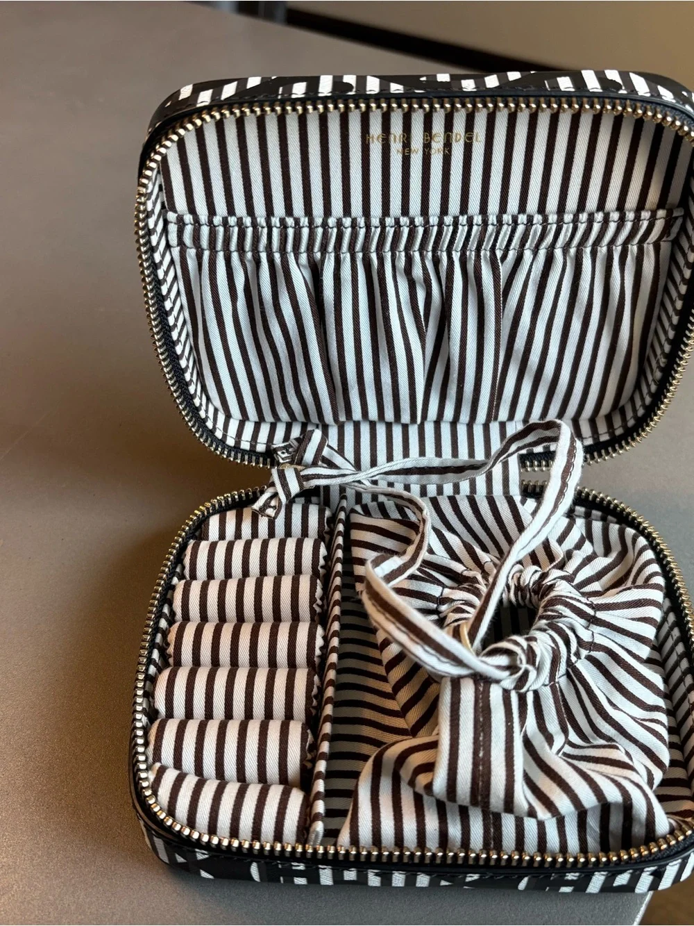 henri bendel Black and White Graphic Zip Cosmetic Pouch